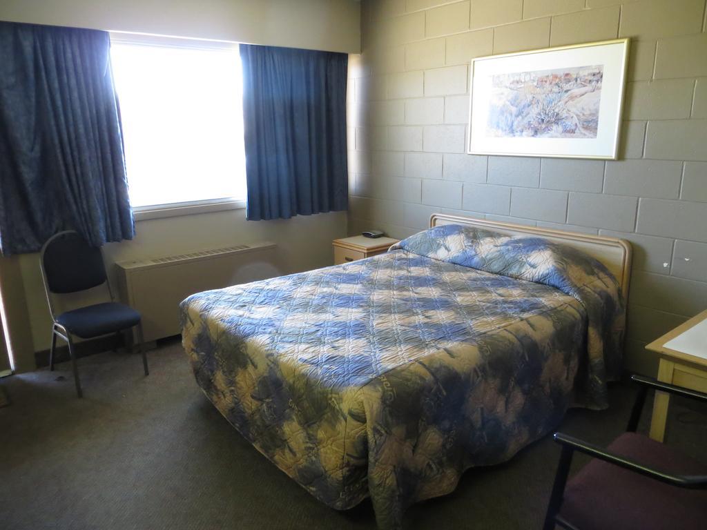 Westgate Inn Saskatoon Quarto foto